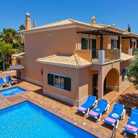Norcas Grande - - Heat Pool Game * Gale (Albufeira)