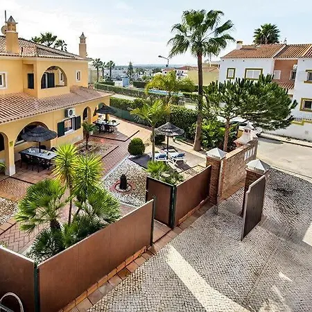 Norcas Grande - - Heat Pool Game Gale (Albufeira)